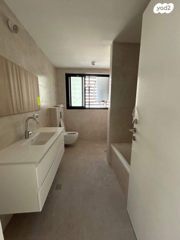 דירה, ליסין, הצפון החדש - כיכר המדינה, תל אביב יפו