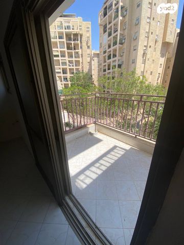 דירה, שכונה ו', באר שבע