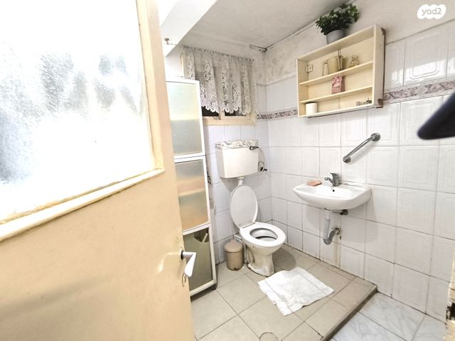 דירת גן, שפירא, תל אביב יפו