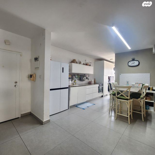 גג/ פנטהאוז, זלמן שז"ר 35, נווה חוף, ראשון לציון