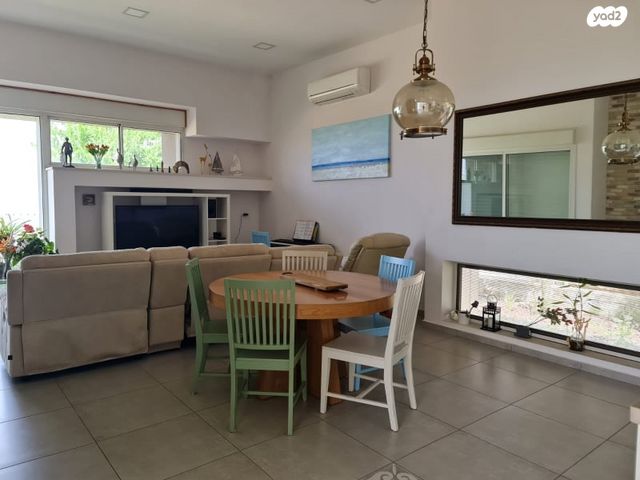 בית פרטי/ קוטג', קלע