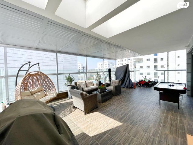 גג/ פנטהאוז, גולדה מאיר, מורשת, מודיעין מכבים רעות