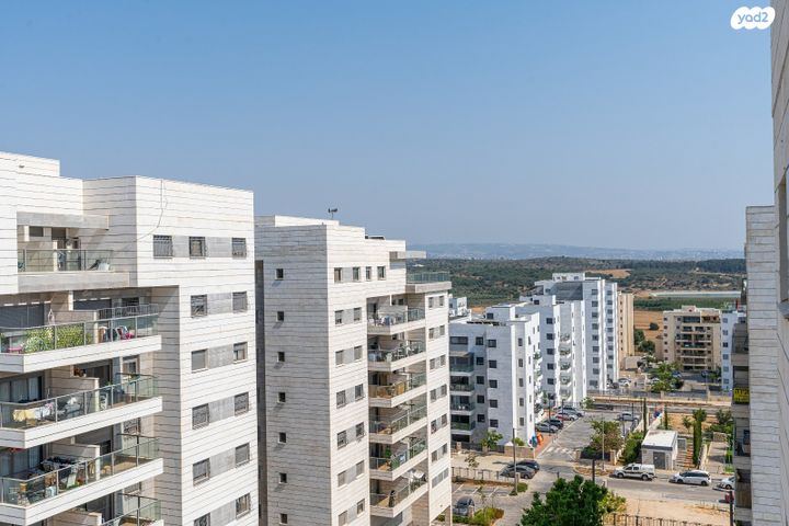 דירה, רקפת 25, חריש