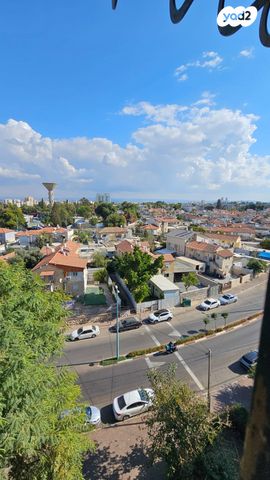 דירה, אלברט איינשטיין 26, ממשלתית, לוד