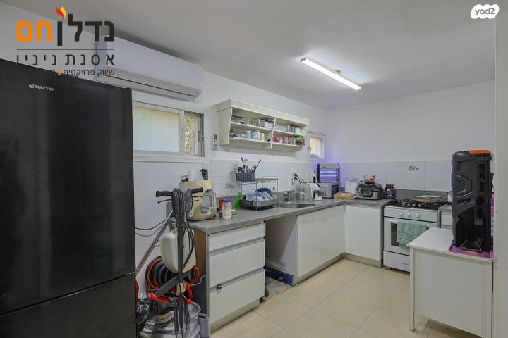 דירת גן, הרי גלעד, יד התשעה, שביב, הרצליה