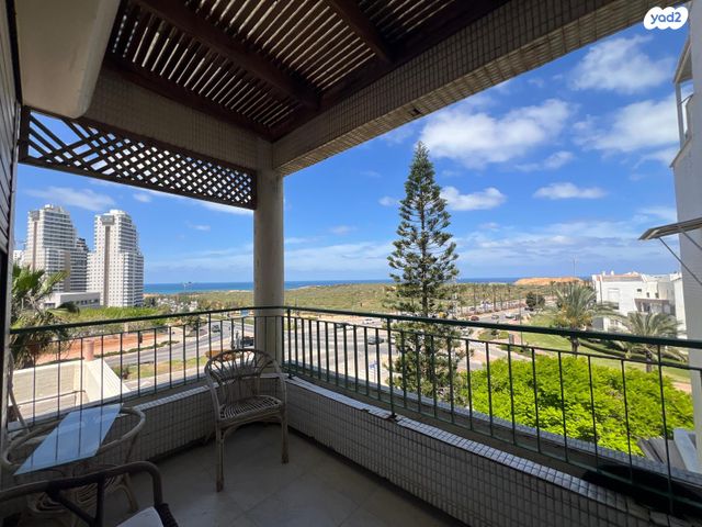 דופלקס, חבצלת החוף, גבעת האירוסים, נתניה