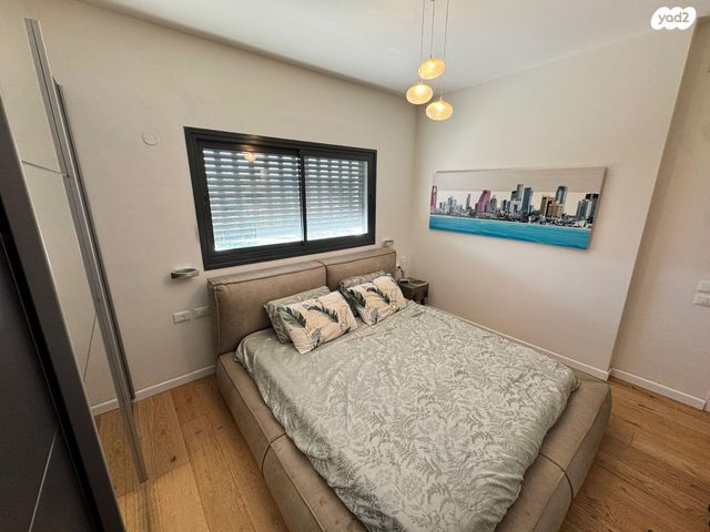 דירה, דבורה עומר, נאות שדה, רעננה