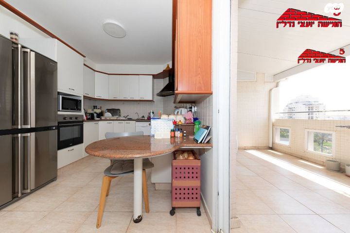 גג/ פנטהאוז, התזמורת, נאות אשלים, ראשון לציון