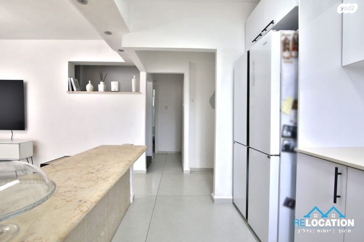 דירה, שדרות הנרייטה סולד, קרית ים ב', קרית ים