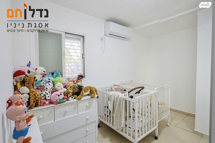 דירת גן, הרי גלעד, יד התשעה, שביב, הרצליה