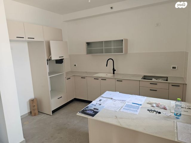 דירה, משה דיין 1, אשקלון