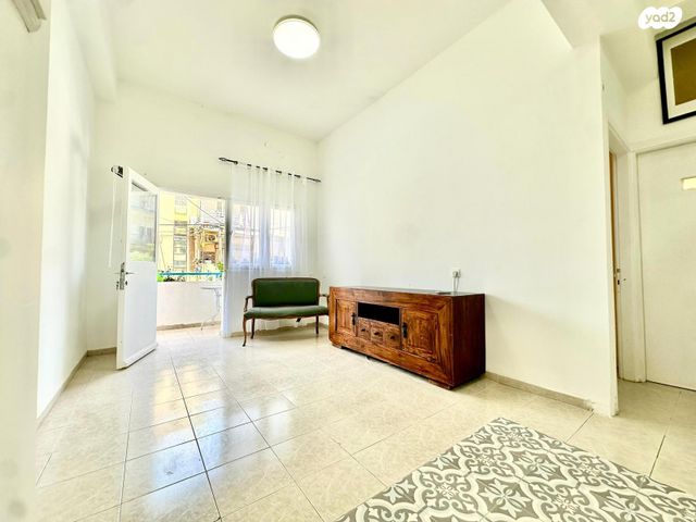 דירה, בן יהודה, חיפה