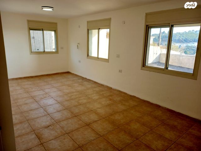 דירה, שדרות אבא חושי 401, עספיא, עספיא