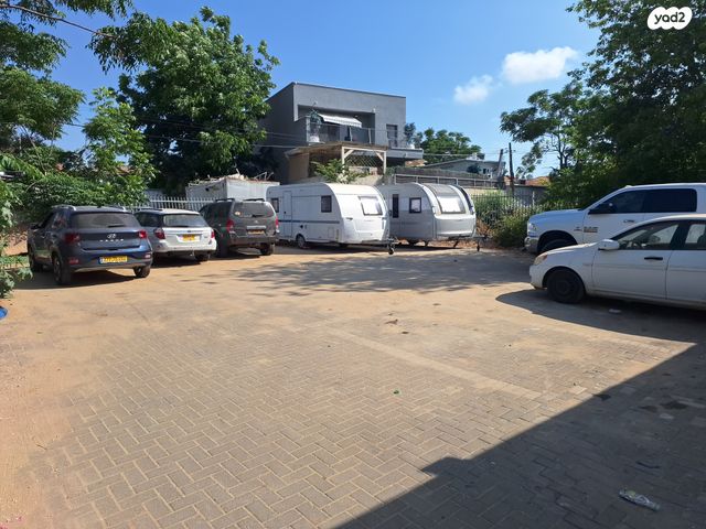 יוסף שפרינצק 