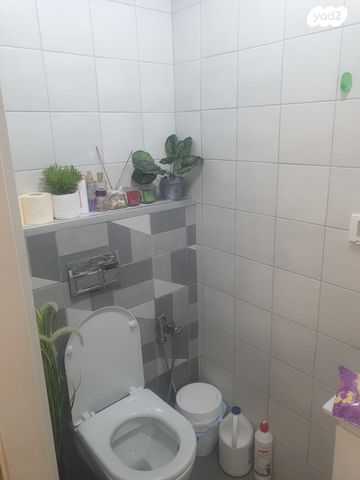 חנויות/ שטח מסחרי, אילת 36, נאות רחל, חולון