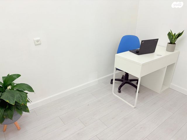 משרדים, בת ים