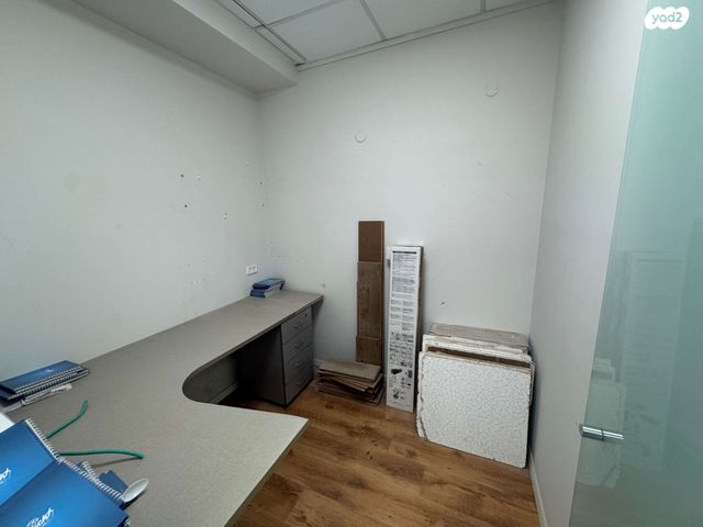 משרדים, רוז'נסקי 4, מב"ת מערב, אזור תעשייה חדש, ראשון לציון