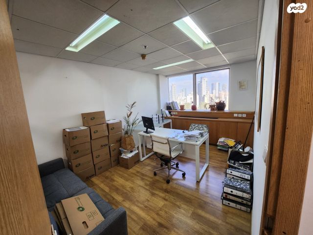 משרדים, דרך זאב ז'בוטינסקי, תל בנימין, רמת גן