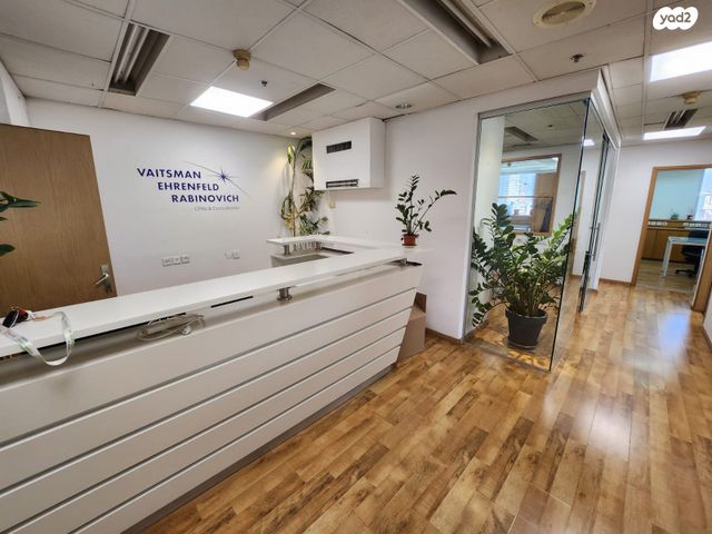 משרדים, דרך זאב ז'בוטינסקי, תל בנימין, רמת גן