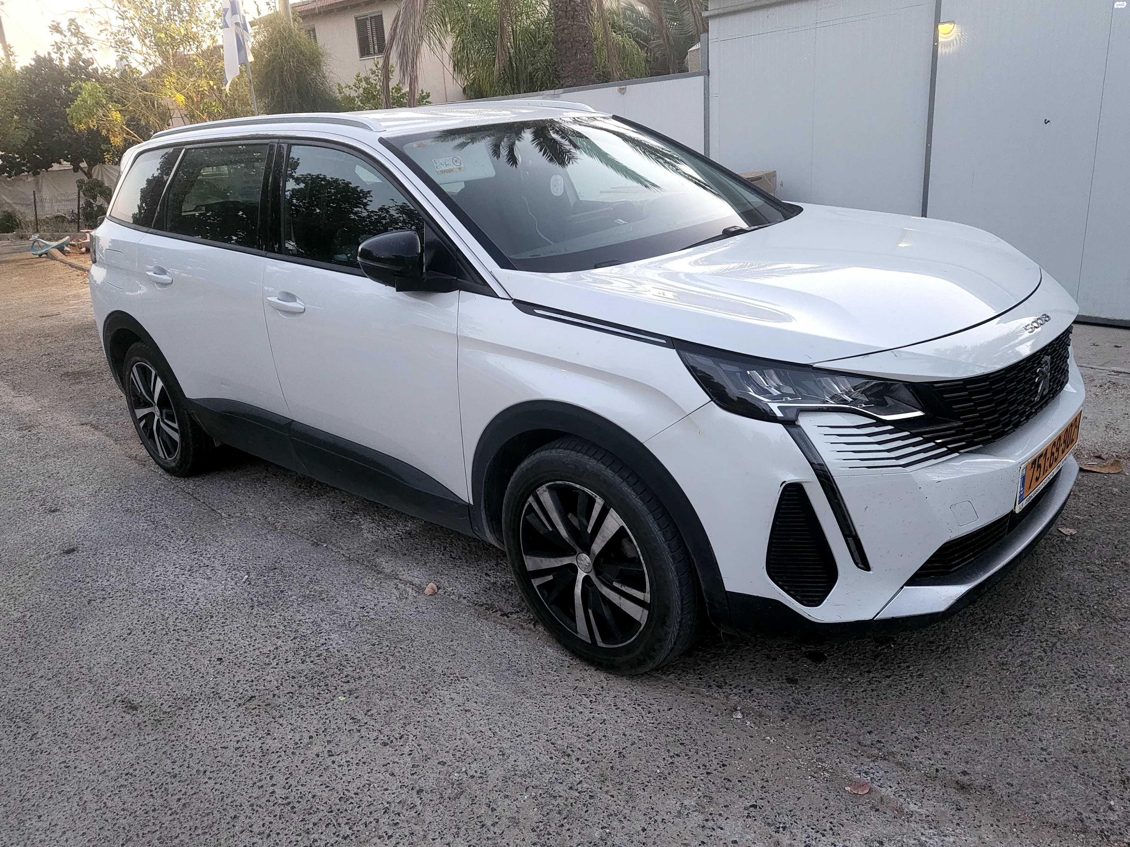 מודעת רכב פיג'ו 5008