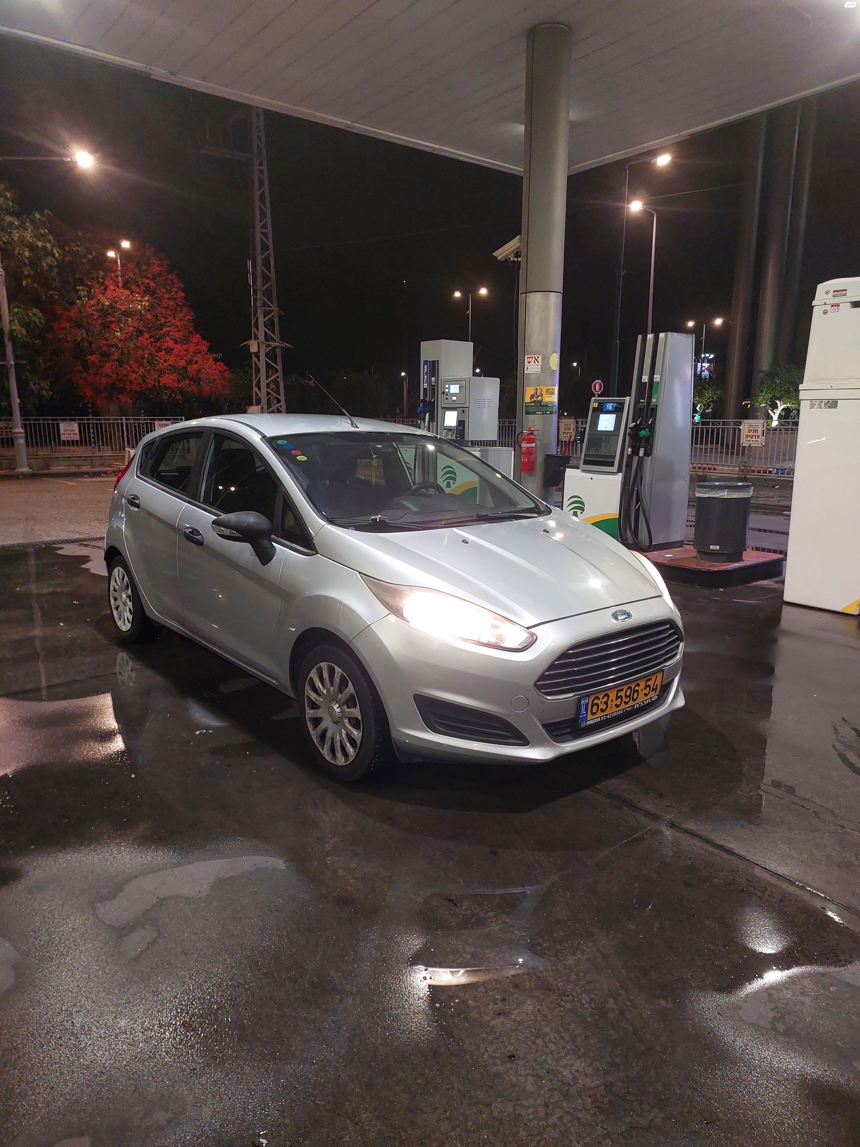 מודעת רכב פורד פיאסטה