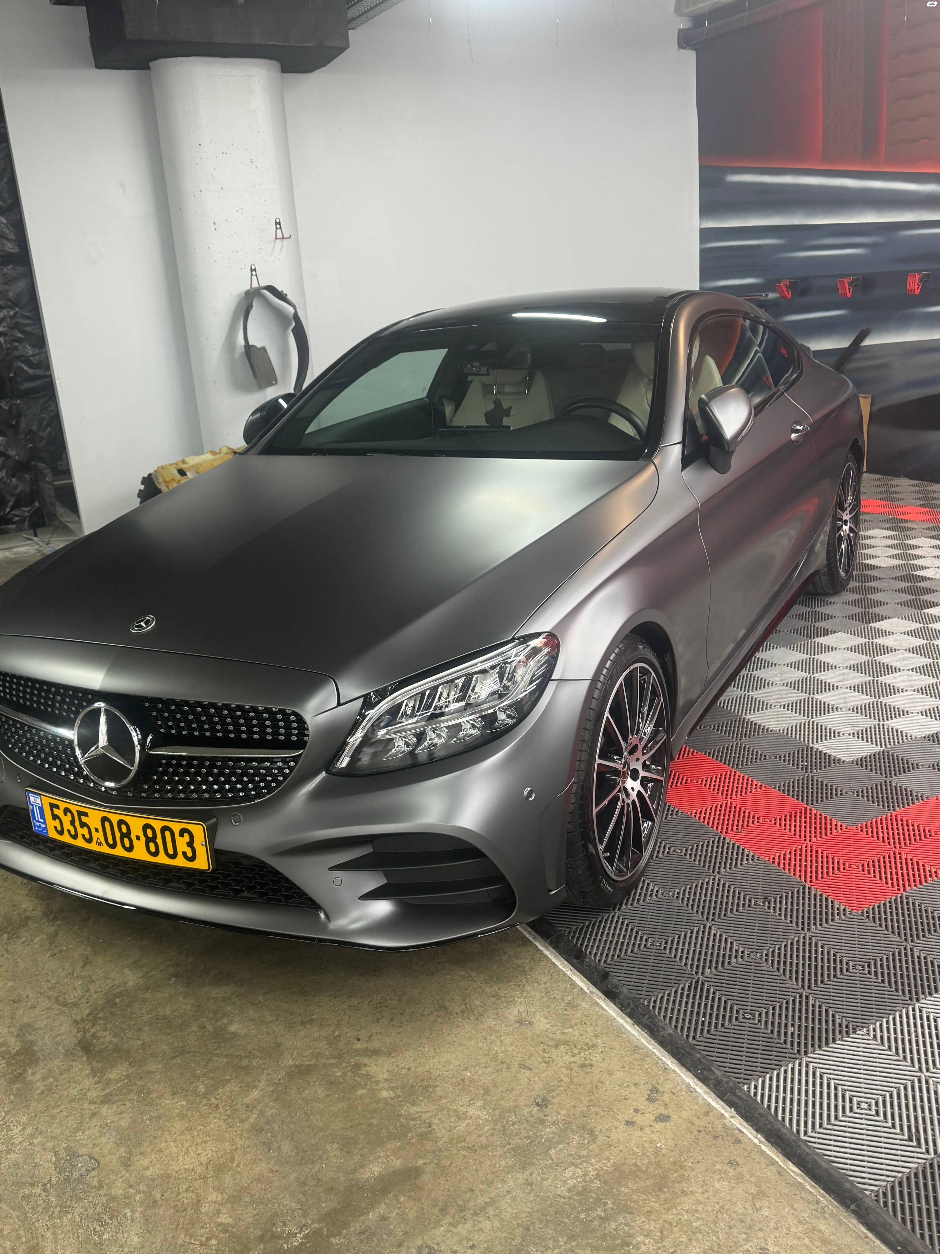 מודעת רכב מרצדס-בנץ C-class