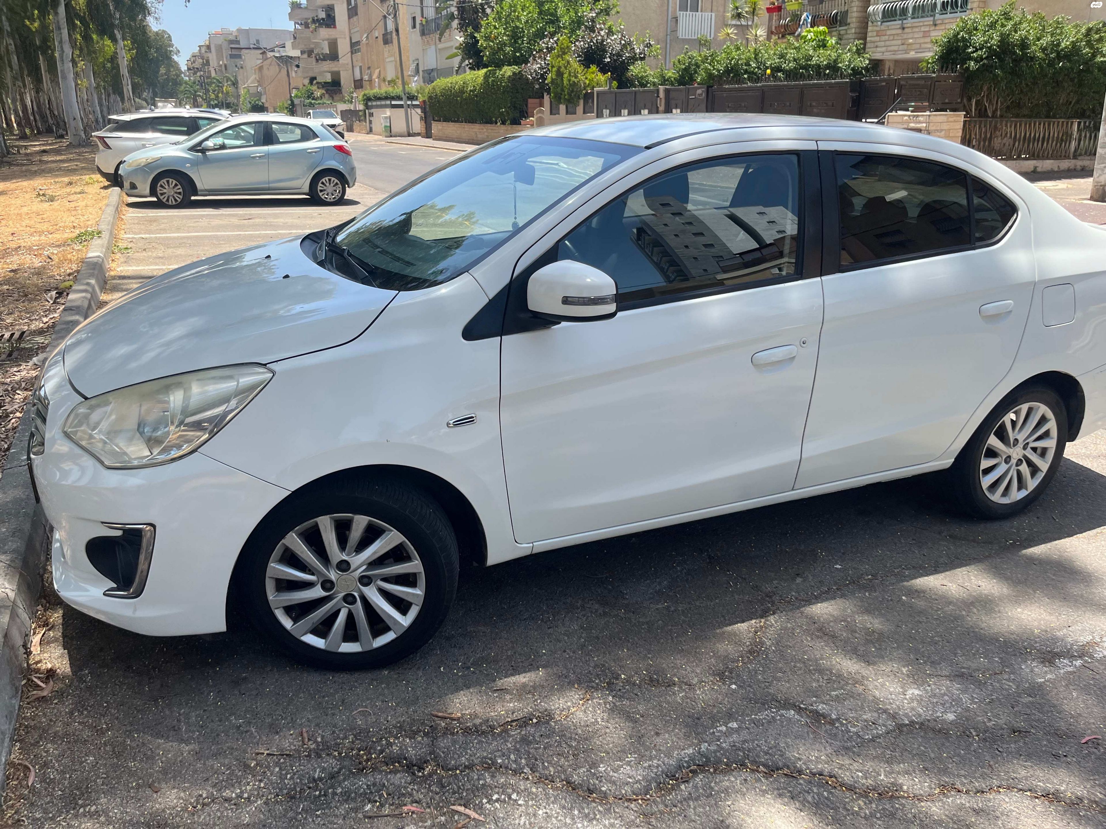 מודעת רכב מיצובישי אטראז'