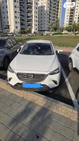מודעת רכב מאזדה CX-3