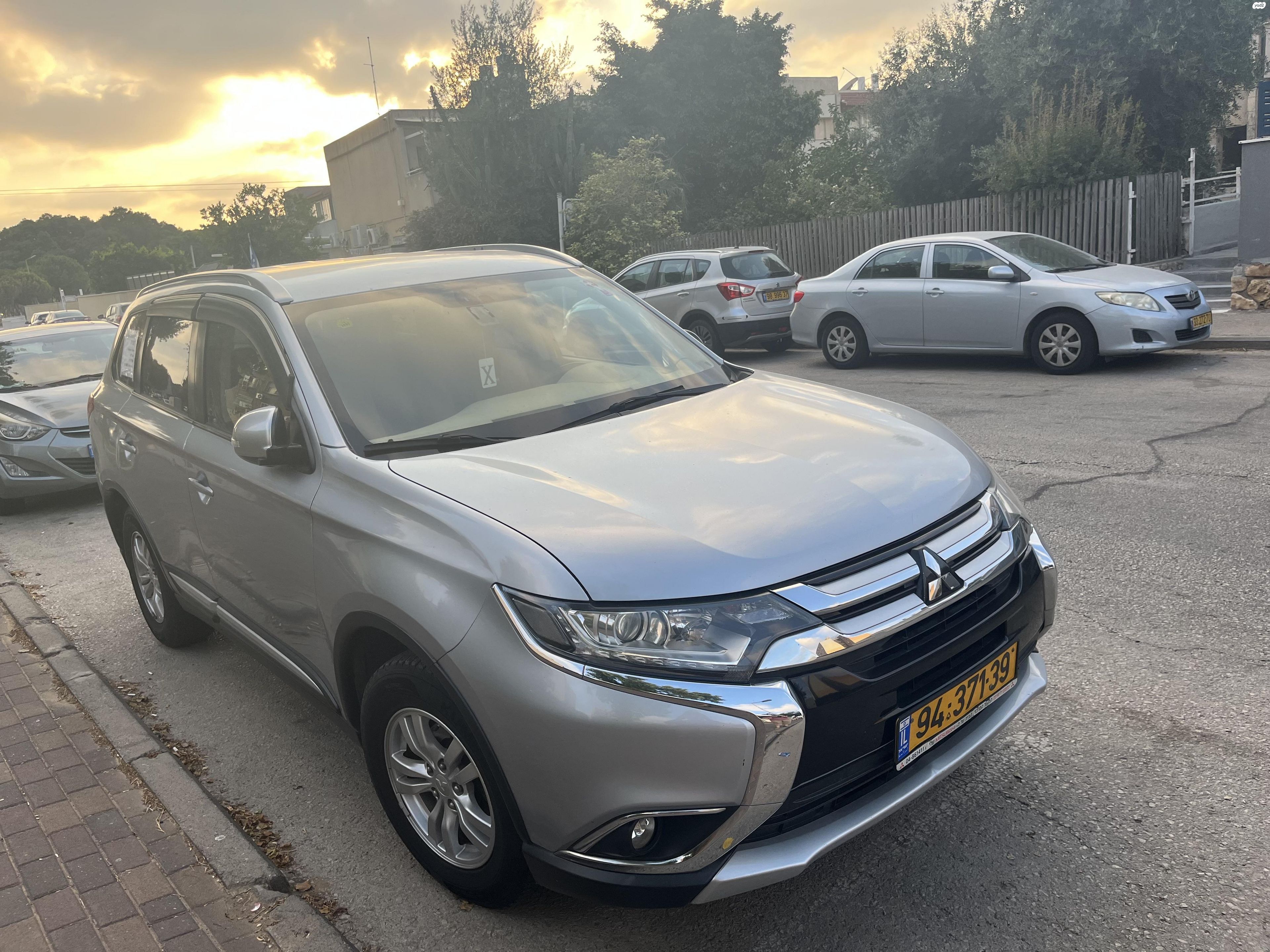 מודעת רכב מיצובישי אאוטלנדר