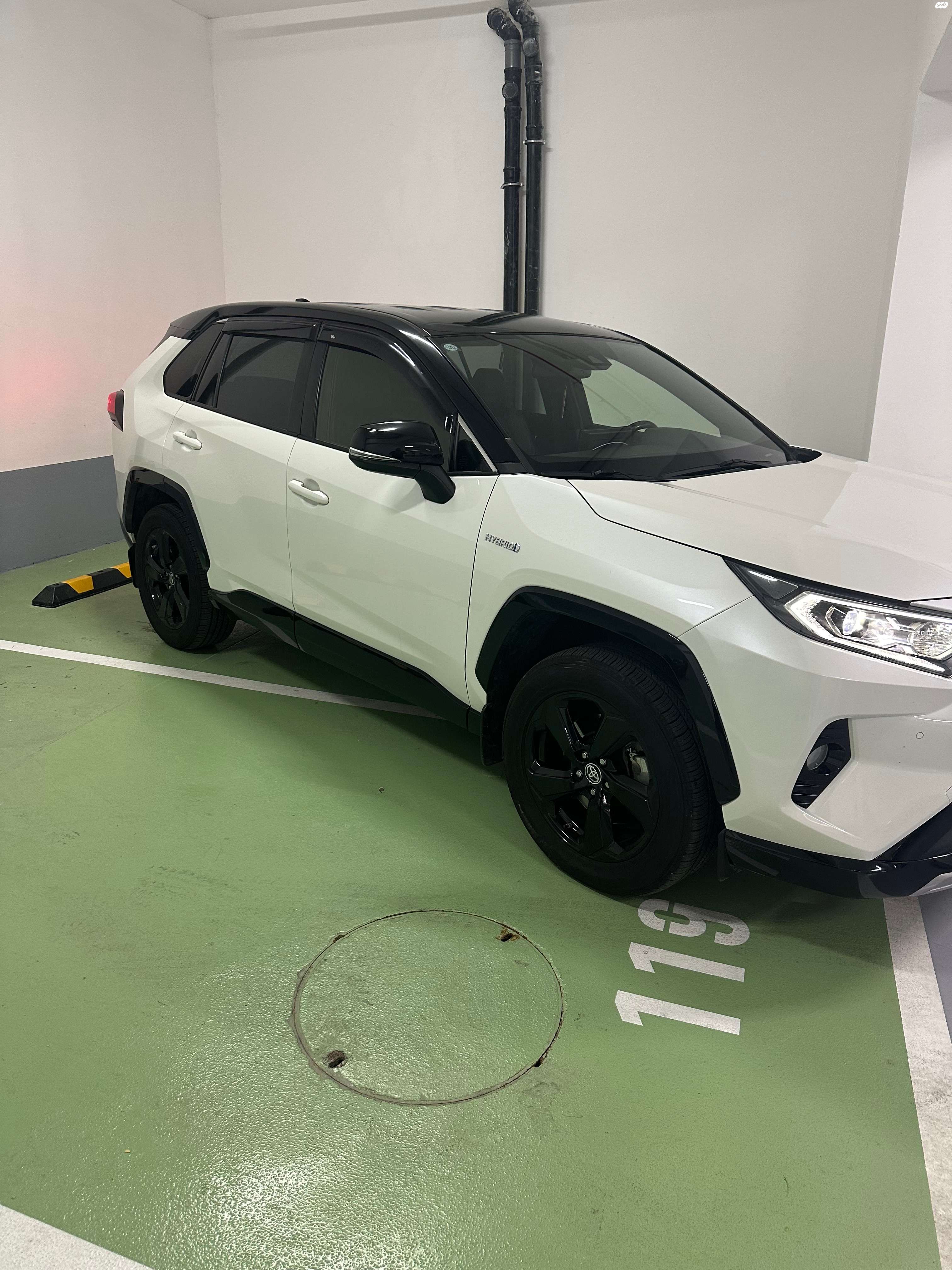 מודעת רכב טויוטה RAV4