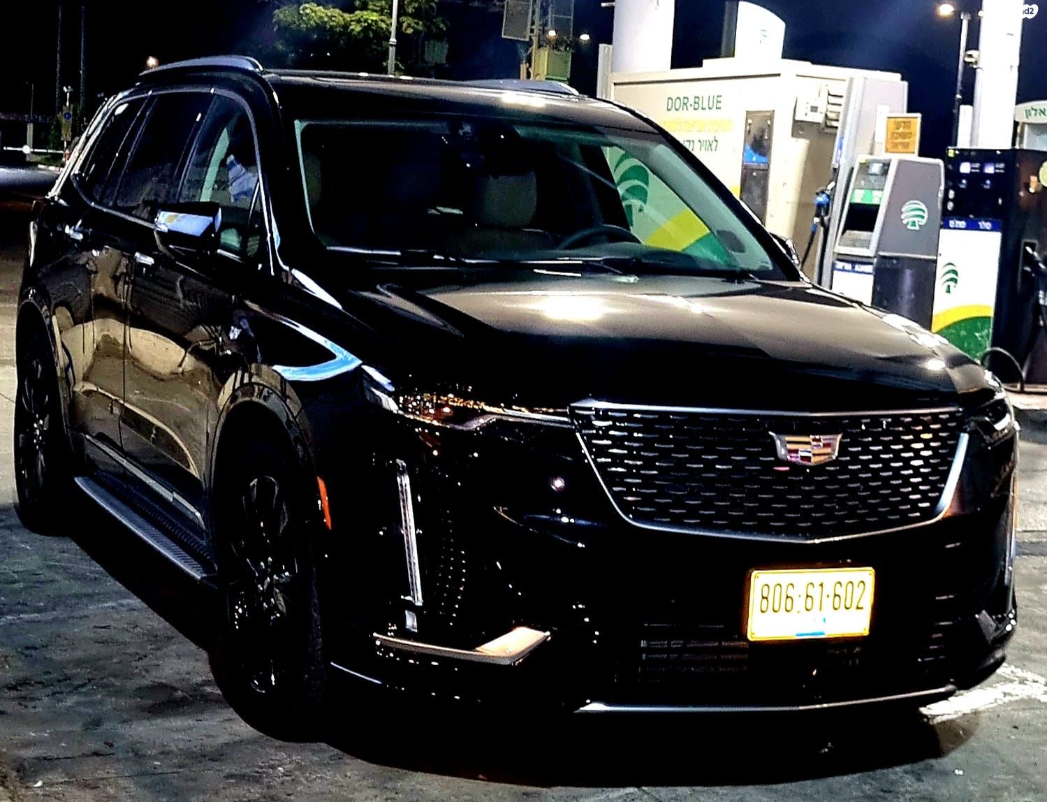 מודעת רכב קאדילק XT6
