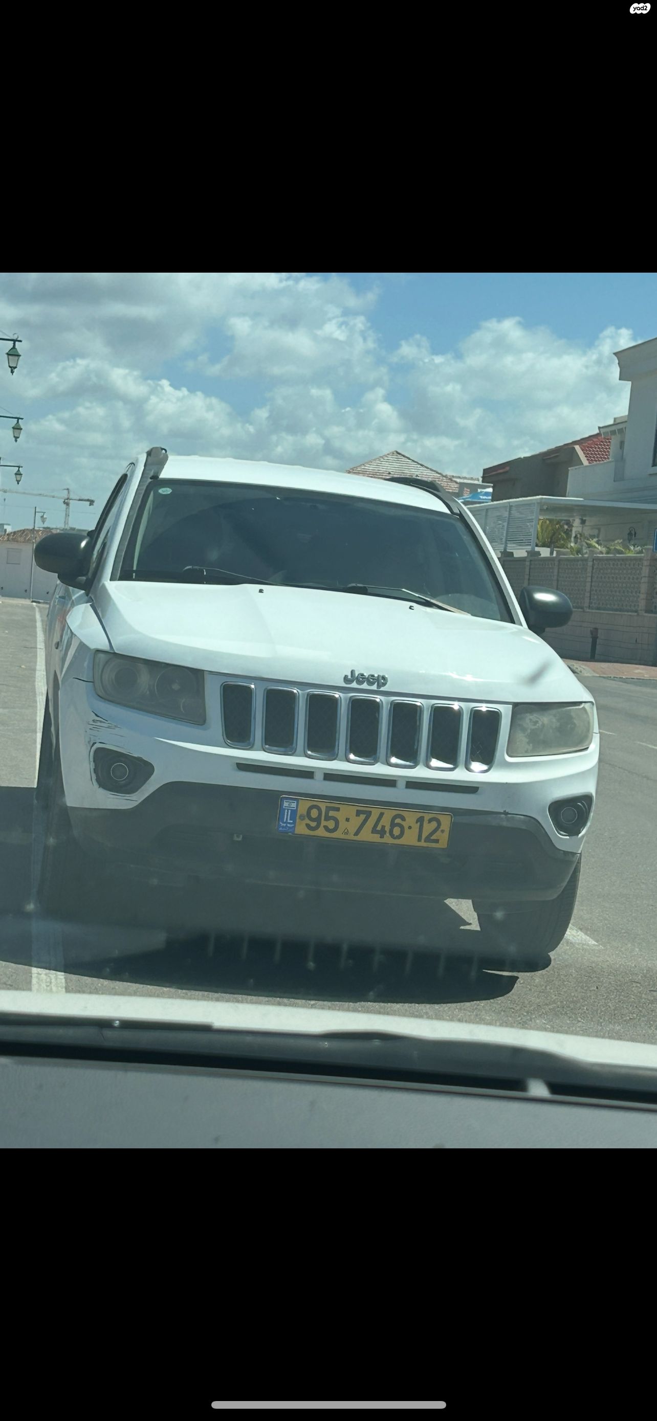 מודעת רכב ג'יפ קומפאס