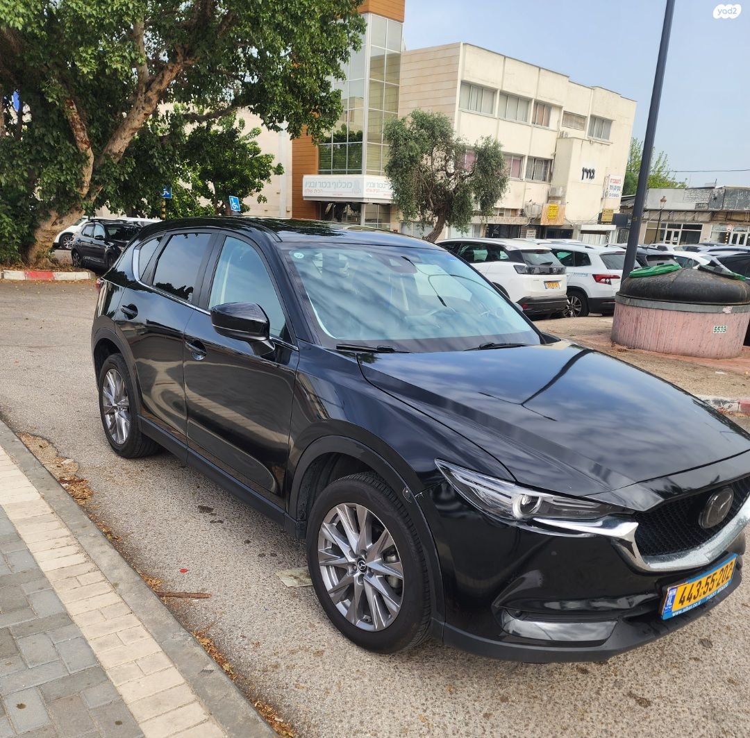 מודעת רכב מאזדה CX-5
