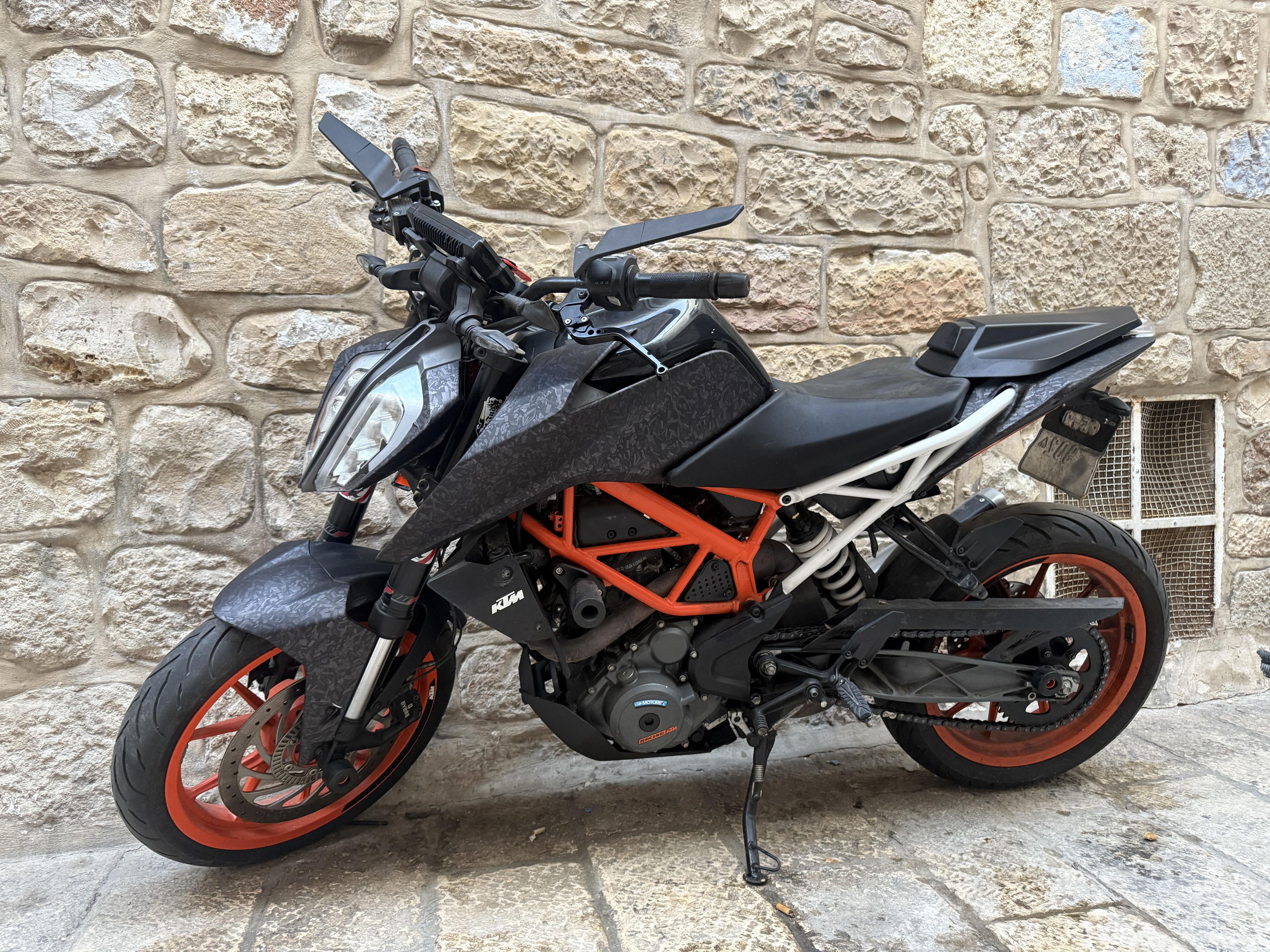 מודעת רכב KTM Naked Duke 390