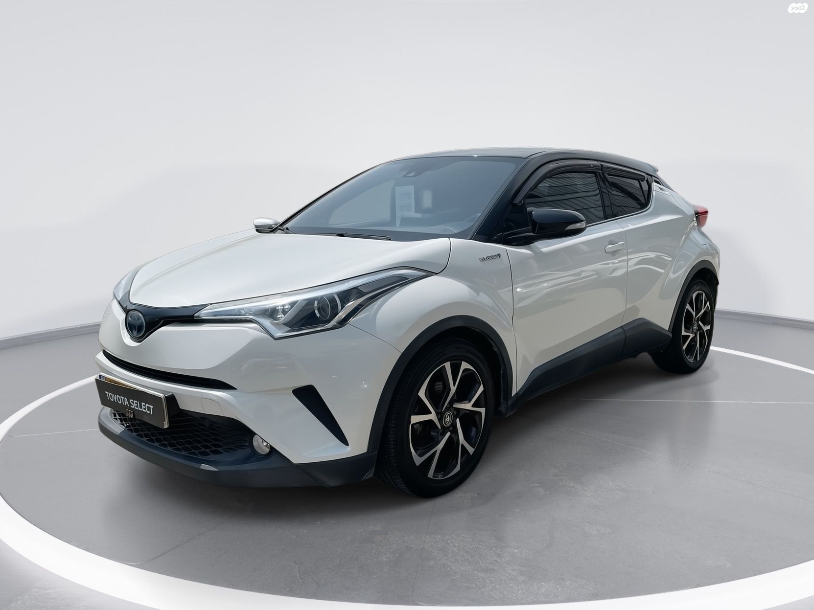מודעת רכב טויוטה C-HR