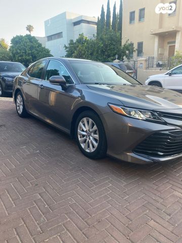 מודעת רכב טויוטה קאמרי