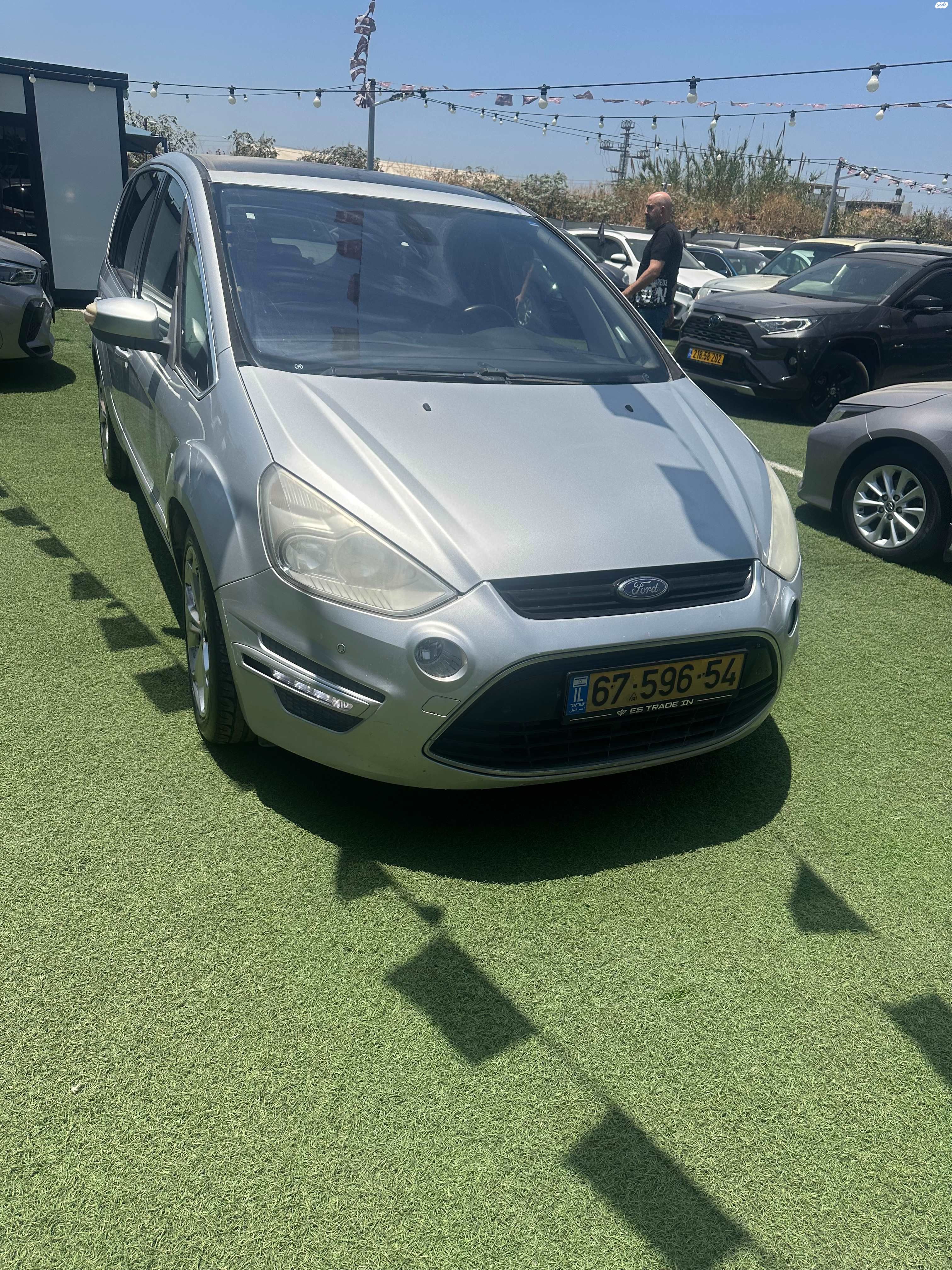 מודעת רכב פורד S-מקס