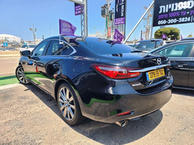 מאזדה 6