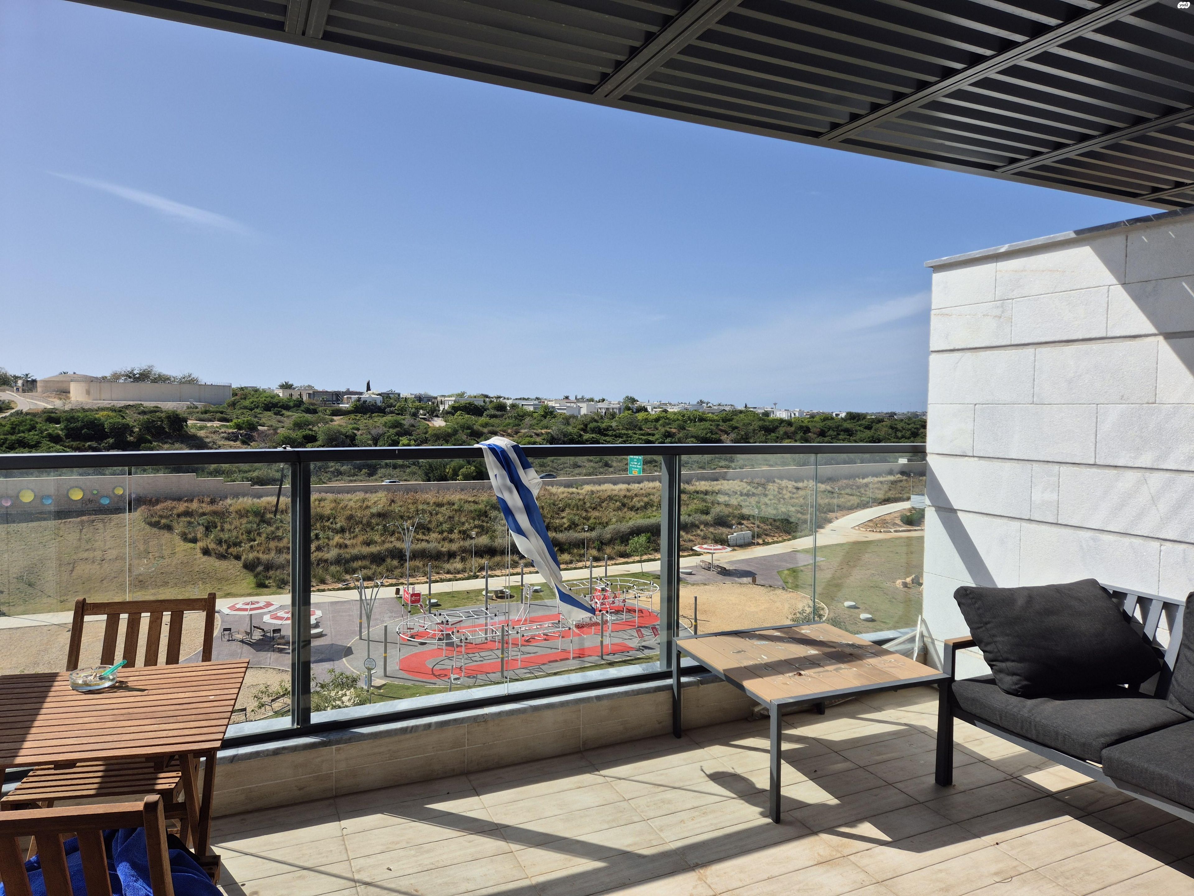 שדרות דוד המלך 48