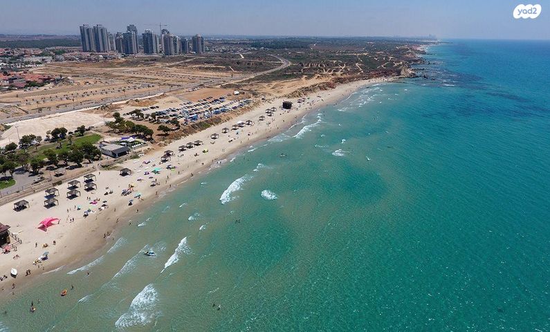 דופלקס, שדרות מנחם בגין 41, גבעת אולגה, חדרה