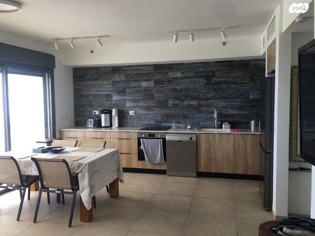 דירה, הצבעוני 1, מגדל, מגדל