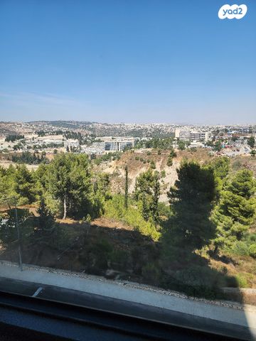 נחום חפצדי 17
