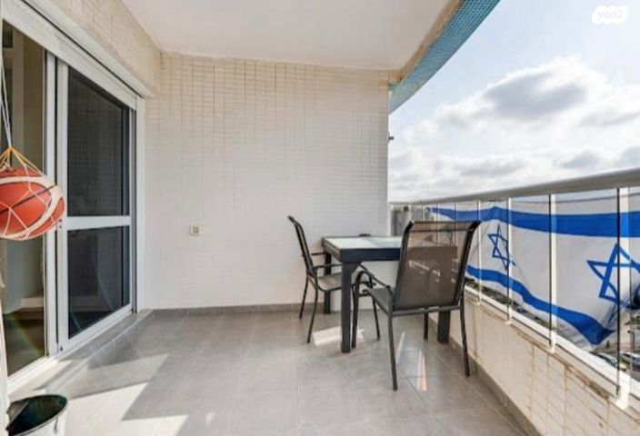 דירה, התזמורת, נאות אשלים, ראשון לציון