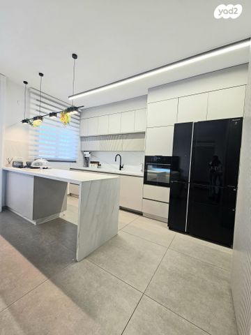 דירה, המגדל הלבן 2, שאר העיר, רמלה