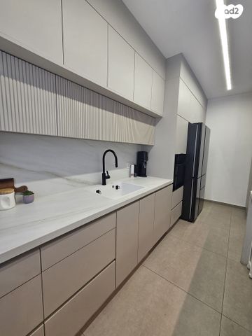 דירה, המגדל הלבן 2, שאר העיר, רמלה