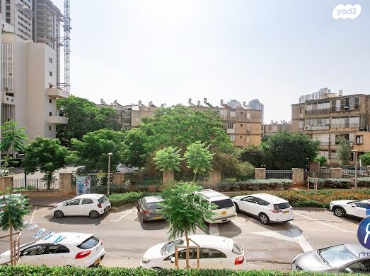 דירה, נווה גן, פתח תקווה