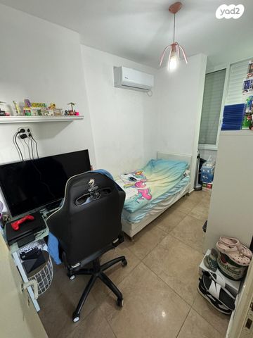 דירה, דולפין, עצמאות יוספטל, בת ים