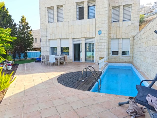 בית פרטי/ קוטג', הכפיר, מלחה, מנחת, ירושלים