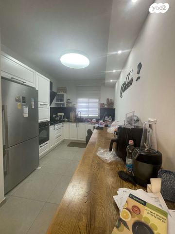 דירה, שקמים ואגמים, אשקלון