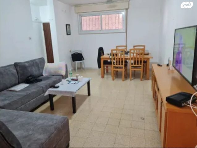 דירה, הגיבורים 63, מרכז העיר, חדרה